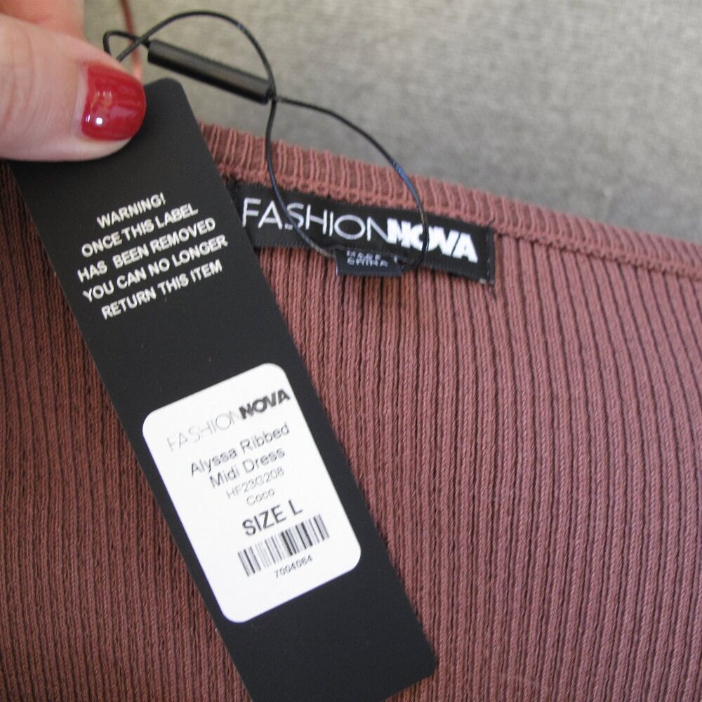 FASHION NOVA Alyssa Ribbed Midi Dress - Picture 2 of 8